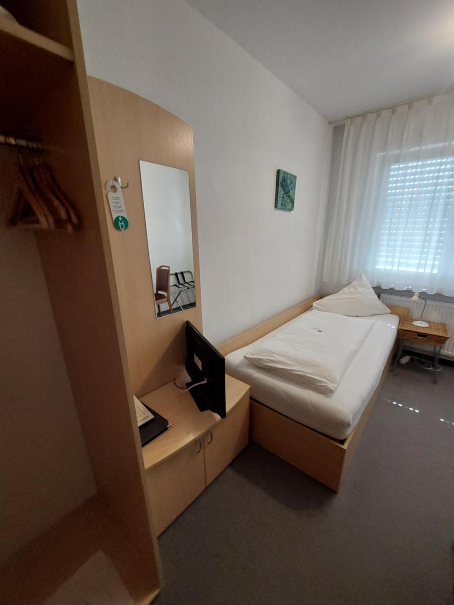 Hotel Zimmermann Filderstadt Dış mekan fotoğraf