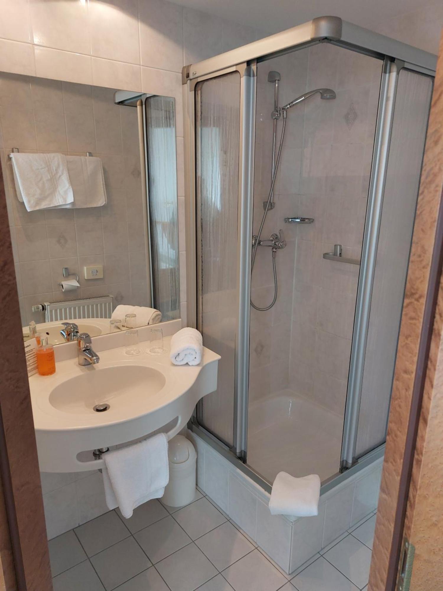 Hotel Zimmermann Filderstadt Dış mekan fotoğraf