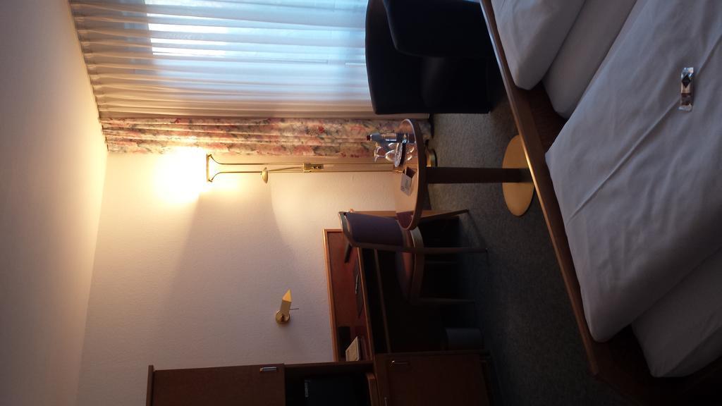 Hotel Zimmermann Filderstadt Dış mekan fotoğraf
